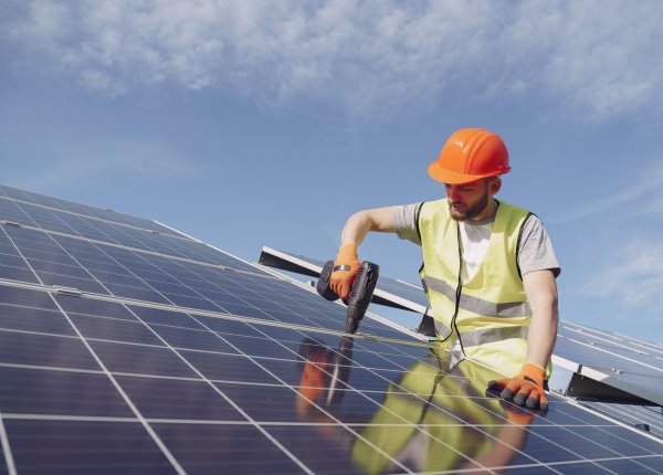 Alternate Energy Hawaii solar energy image