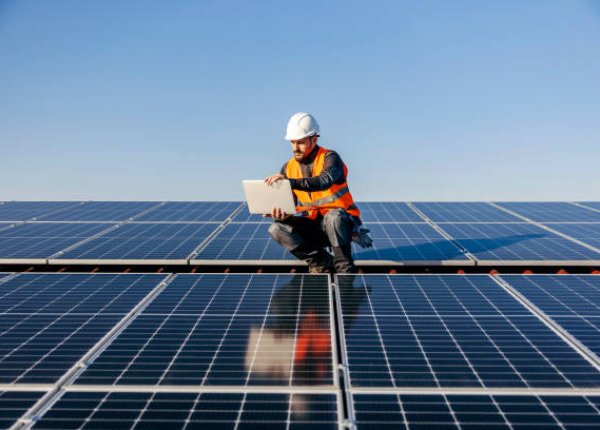 Solar energy icon for Alternate Energy Hawaii