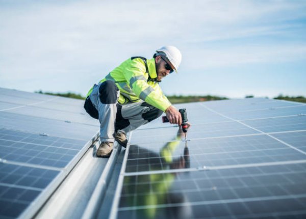 Alternate Energy Hawaii solar energy image