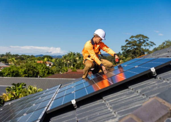 Solar energy icon for Alternate Energy Hawaii